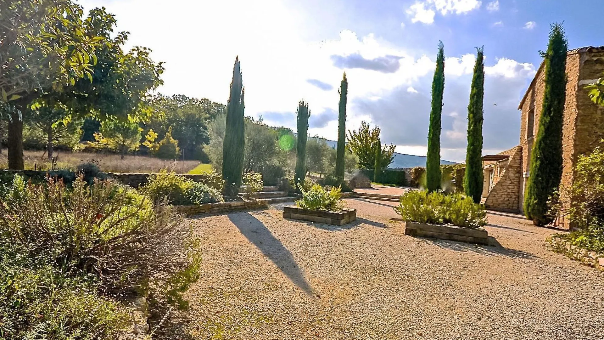 Holiday Home Villa Montagne By Interhome Oppede